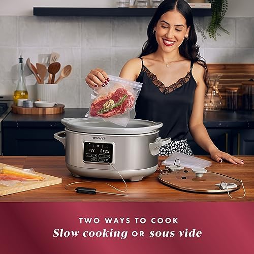 Crock-Pot 7 Quart Programmable Cook & Carry Slow Cooker 5XMD