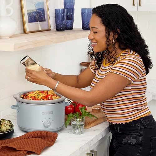 Crock-Pot 4.5 Quart Manual Slow Cooker – Macaroon Blue ETJF